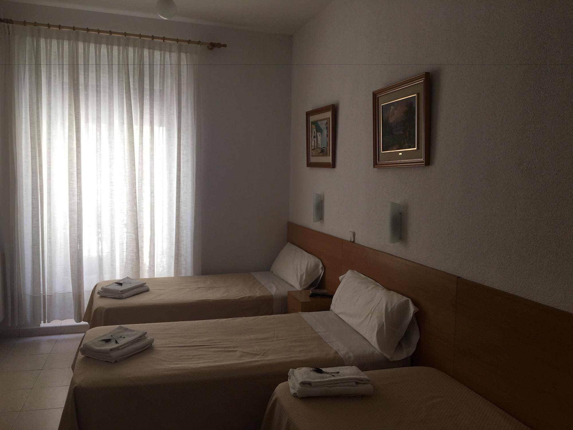 Hostal Lido มาดริด ภายนอก รูปภาพ