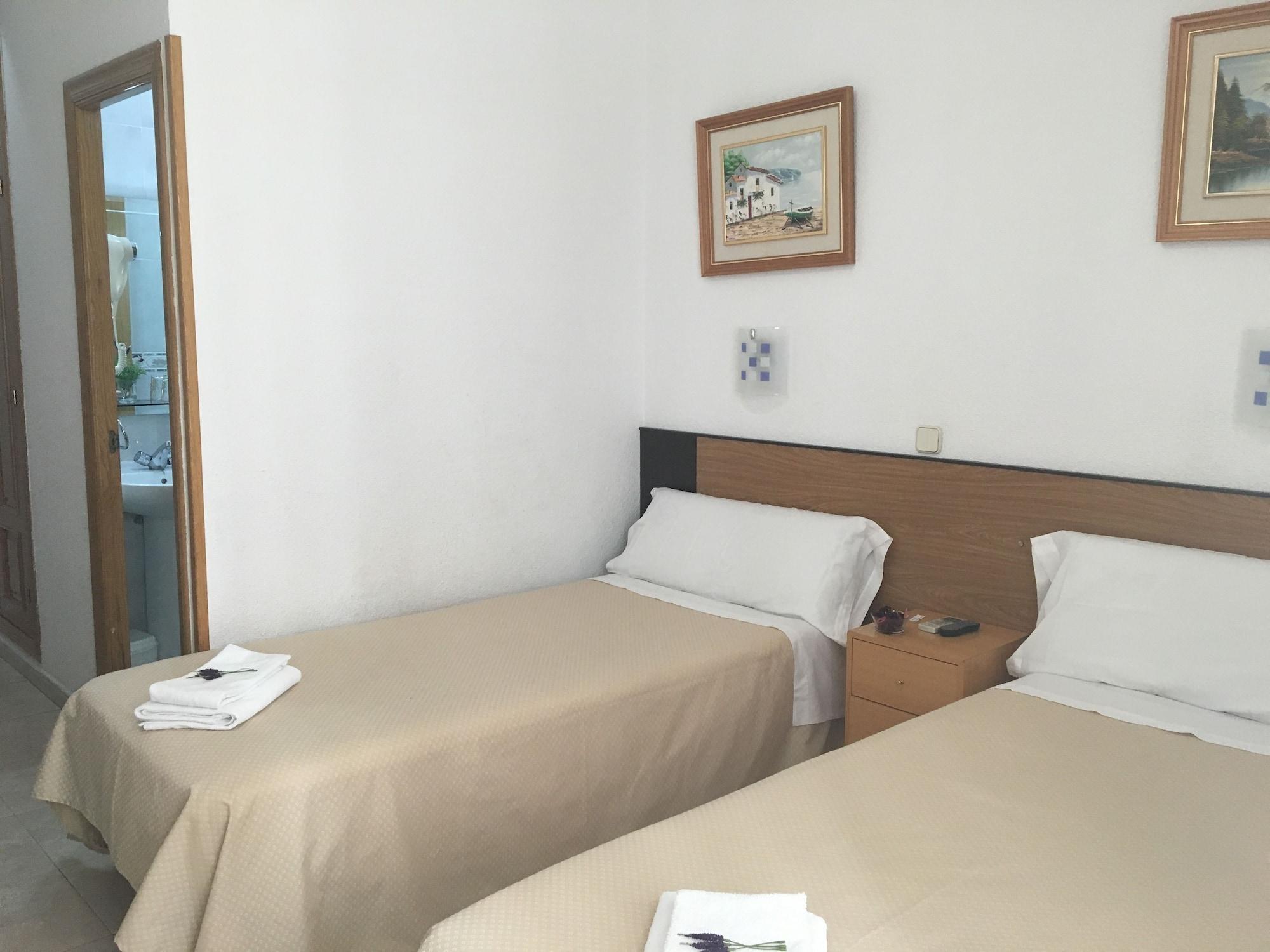 Hostal Lido มาดริด ภายนอก รูปภาพ